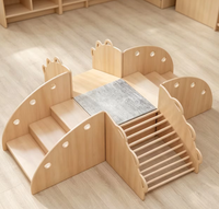 Ensemble d'escalade triangulaire en bois 5-en-1 Montessori : Triangle de Pickler et Gymnastique d'escalade Montessori