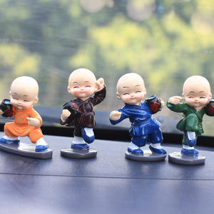Venta caliente creativo Shaolin <span class=keywords><strong>Drunken</strong></span> <span class=keywords><strong>Master</strong></span> Kung Fu Monk Car Interior Supplies resina muebles para el hogar Oficina decoración de escritorio - Product Image 6