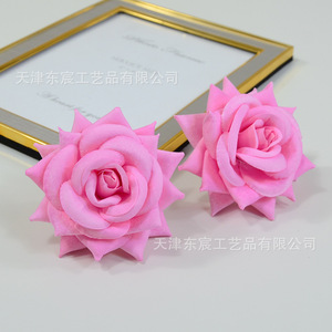 Horquillas para el cabello Dongchen Crafts con rosas de seda de 9 cm de diámetro, adorno floral en relieve para decoración de bodas y hogar. - Product Image 3