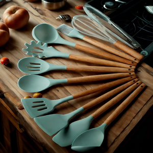 Nuevo juego de utensilios de cocina de silicona de 19 piezas de lujo con mango de madera, juego de electrodomésticos de acero para hornear de 19 piezas para Cocinar en casa - Product Image 3