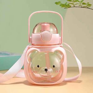 Botella de Agua Reutilizable de Plástico con Forma de Oso, Segura para Alimentos, Impermeable, Libre de BPA, con Correa para Niños, Tapa con Botón, Diseño de Dibujos Animados - Product Image 6
