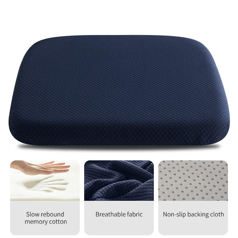 Couche respirante bleu foncé
