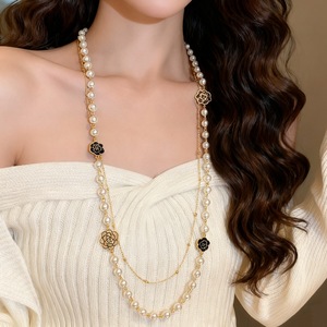 Multi Layered Pearl Necklace With Flower Design Zinc Alloy Sweater Chain For Women Fashion Jewelry Accessory - Product Image 1