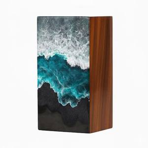 Compre urna de cremación con resina epoxi multicolor y superficie pulida de madera artesanal. Urna de cremación en venta por exportadores. - Product Image 5