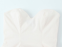 Nouvelle robe mini tube chic et décontractée pour femme, style rétro, sans manches, collection été 2026.
