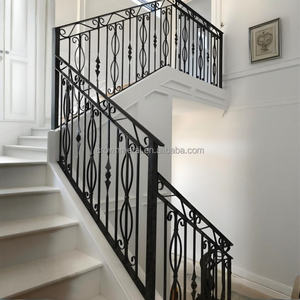 <span class=keywords><strong>Escalier</strong></span> <span class=keywords><strong>en</strong></span> fer forgé de luxe, garde-corps <span class=keywords><strong>en</strong></span> fer forgé, main courante <span class=keywords><strong>en</strong></span> <span class=keywords><strong>bois</strong></span>, design <span class=keywords><strong>en</strong></span> spirale, mesure gratuite, vente chaude - Product Image 4