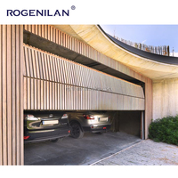 Puerta de Garaje Automática Rogenilan Villa, Rejilla de Aluminio Negra, Diseño Moderno con Rejillas y Listones, Puertas de Garaje con Puertas Peatonales