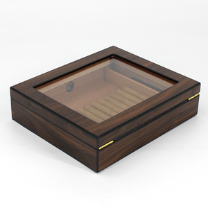 <span class=keywords><strong>Humidor</strong></span> <span class=keywords><strong>de</strong></span> Cigarros Moderno Personalizado <span class=keywords><strong>de</strong></span> Madera <span class=keywords><strong>de</strong></span> Cedro Español Hecho en China con Tapa <span class=keywords><strong>de</strong></span> Vidrio y Técnica <span class=keywords><strong>de</strong></span> Lacado - Product Image 4