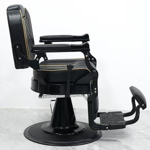 Fauteuil de Barbier Professionnel Entièrement Noir pour Hommes, Style Rétro, Cadre Robuste, pour Salon de Coiffure et Barbier (Vente en Gros) - Product Image 5