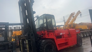 <b>Used</b> Japan Mitsubishi TCM KALMAR 30 TON Diesel Engine Forklift FD300 with 1500mm Fork Length - Product Image 5