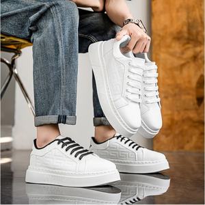 Nouvelles chaussures décontractées 2026, lacets, légères, confortables, respirantes, baskets de marche pour hommes - Product Image 3