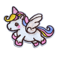 Patch brodé licorne arc-en-ciel mignon, applique cheval volant coloré pour vêtements, sacs, vestes, artisanat DIY pour enfants