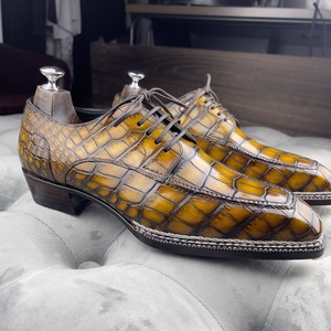 Chaussures de ville de luxe pour hommes en cuir d'alligator américain 100 % véritable, couleur mélangée à la main, couleurs personnalisables - Product Image 1