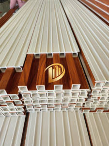 Panel de Pared Decorativo Interior de Material Compuesto de Madera y Plástico (WPC) DELIKANG, Acanalado, 1500*170*24mm, Flexible, Impermeable e Ignífugo - Product Image 2