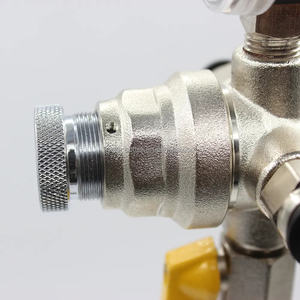 GB Hot BA108001 Régulateur de bière à gaz secondaire régulier de haute qualité pour kegerator de bière avec connecteur rapide - Product Image 3