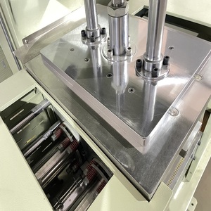 Máquina de mezcla y granulación para <span class=keywords><strong>MIM</strong></span>, materia prima de moldeo por inyección de polvo de metal, eficiente y que ahorra energía,/10L/15L - Product Image 3