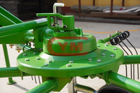 Râteau rotatif agricole YCM SXRR à trois points, monté sur tracteur, conception double face, roulement haute performance, machine agricole à haute productivité