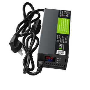 Cargador <span class=keywords><strong>de</strong></span> batería <span class=keywords><strong>de</strong></span> litio <span class=keywords><strong>de</strong></span> 12V, 60V, 72V 2-10A, adecuado <span class=keywords><strong>para</strong></span> vehículos eléctricos, motocicletas eléctricas, carritos <span class=keywords><strong>de</strong></span> golf y montacargas. - Product Image 3