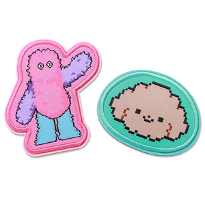 Fashionable Circle Shape Custom Western Logo Cute Character Woven Patch Weaving <b>Machine</b> Hook and Loop Patches - Product Image 3