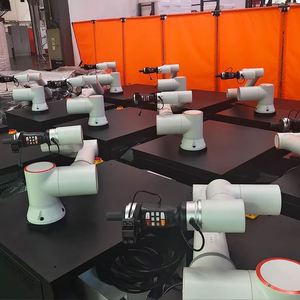 Robot manipulateur de pressage à bon prix, bras robotisé six axes FR pour soudage laser, bras robotiques collaboratifs intelligents pour levage FR16 - Product Image 6