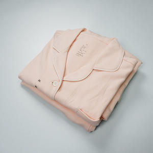 Vente en gros Vêtements de nuit printemps-été pour femmes Pyjama vierge Chemise de nuit de luxe grande taille Pyjama en coton pour femmes - Product Image 4