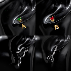 All'ingrosso alla moda in acciaio inox disegno di <span class=keywords><strong>serpente</strong></span> <span class=keywords><strong>orecchini</strong></span> <span class=keywords><strong>con</strong></span> zircone placcato oro borchie stile forbici - Product Image 2