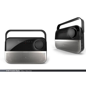 Radio Bluetooth AM FM, conception portable, entrée auxiliaire, haut-parleur intégré, 3 piles UM 2 ou adaptateur secteur, 9x5.2x3.8 pouces - Product Image 1