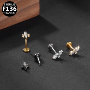 Boucles d'oreilles en titane F136, forme cœur, serties de zircon, pour piercing d'oreille, usage quotidien - Product Image 2