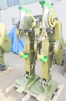 Machine à riveter en acier de haute qualité de marque UM avec garantie mondiale, certification CE et ISO, puissance hydraulique, conception écologique