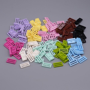 Bloques de Construcción de Plástico Hechos a Mano, Rellenos de Partículas Pequeñas, 40 Piezas, Compatibles con la Tabla de Arcoíris 30244, Tabla de Rejilla con Rayas Paralelas - Product Image 1