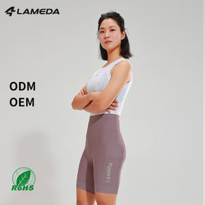 LAMEDA Vêtements de cyclisme personnalisés pour femmes, cuissards à bretelles, protection UV 50+, résistant à l'abrasion, rembourrage - Product Image 1