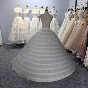 QUEENSGOWN Super grand 12 cerceaux <span class=keywords><strong>jupon</strong></span> haute qualité <span class=keywords><strong>jupon</strong></span> pour robe de bal robe de soirée 12 <span class=keywords><strong>cerceau</strong></span> personnalisé rouge <span class=keywords><strong>noir</strong></span> - Product Image 4