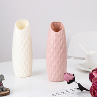 Vase en plastique oblique anti-chute Yicai Creative, style moderne simple et luxueux, gris, pour table de mariage