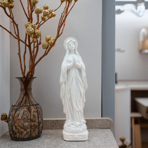 Statue miniature religieuse catholique de Noël en résine peinte à la main, artisanat artistique, <span class=keywords><strong>Vierge</strong></span> Notre-Dame de <span class=keywords><strong>Lourdes</strong></span>, chrétienne - Product Image 4