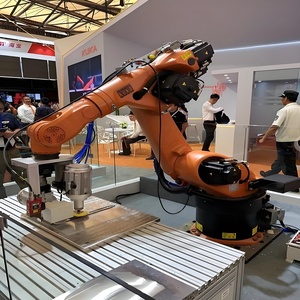 Robot de 6 Ejes KR 35 R1840-3 HW, Capacidad de Carga de 35 kg, Alcance de 1840 mm, Motor Servoeléctrico, Manipulación, Apilamiento, Alta Precisión KR - Product Image 3