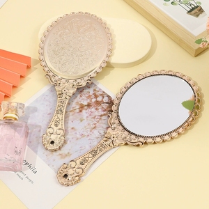 Espejo de maquillaje retro de alta calidad con patrón de encaje dorado plateado, espejo ovalado con mango vintage barato, espejo de maquillaje para mujer - Product Image 2