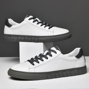 Baskets pour hommes en cuir pleine fleur, grande taille, blanches, printemps, à lacets, pour l'extérieur, style sport décontracté, modèle export - Product Image 1