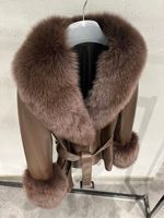 Nouvelle arrivée 2023 Manteau en cuir doux pour femmes avec fourrure pour l'hiver