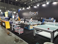 2023 nouveau manuel de machine de plastification de Table d'applicateur à plat