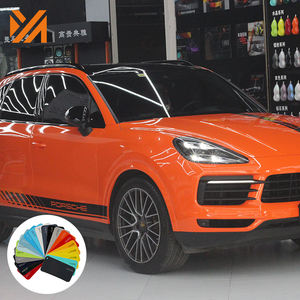 Film d'emballage de voiture en vinyle ultra brillant amovible super extensible de 1.52x18 verges pour autocollant de carrosserie - Product Image 6