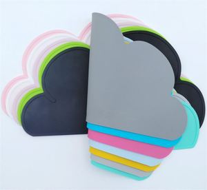 แผ่นรองจานซิลิโคนรูปเมฆแบบพกพาสำหรับเด็ก  ทำความสะอาดง่าย - Product Image 3