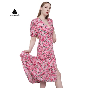 Robe décontractée élégante de couleur pastel avec tapis rouge Vêtements pour dames Robe de plage longue décontractée grande taille à manches bouffantes roses pour femmes - Product Image 4