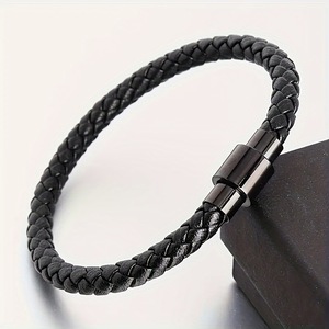 Pulsera de Cuero Trenzado para Hombre con Cierre de Acero de Titanio Negro, Estilo Minimalista, Joyería para Regalo - Product Image 1
