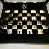 Vitrines murales pour bijoux, unités murales pour bijoux, présentoirs à panneaux rainurés pour bijouterie