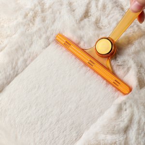 Manual Lint Remover Plastic Blade Portable Woolen <b>Clothes</b> Trimmer <b>Gold</b> White Green Colors - Product Image 3