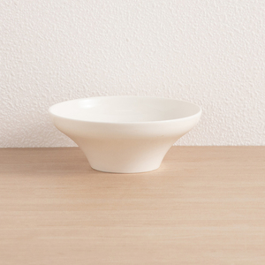 Modern Plain White Porcelain Dinnerware Set Unique Flared Bowl Ceramic Plates <b>Mugs</b> Wholesale Tableware For Restaurant Custom - Product Image 3