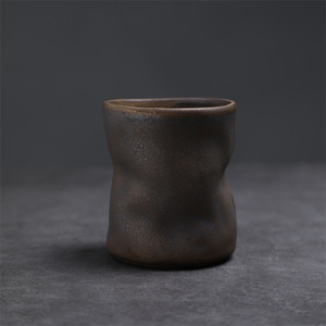 Tasse à café en céramique vintage unique et personnalisée, style japonais, avec glaçure dégradée, en forme de fût d'huile, pour cadeaux d'affaires - Product Image 6