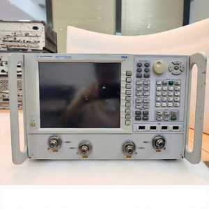 Analizador de Redes de Microondas Keysight N5224A PNA Xgeqpt con 1 Año de Garantía - Product Image 1
