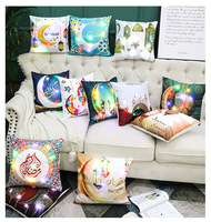 631658-59 Housse de coussin en tissu islamique LED 45x45cm pour canapé, décoration Eid Mubarak Ramadan, vente en gros