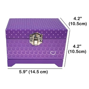 Scatola di gioielli musicali con Ballerina in pelle personalizzata - Product Image 2